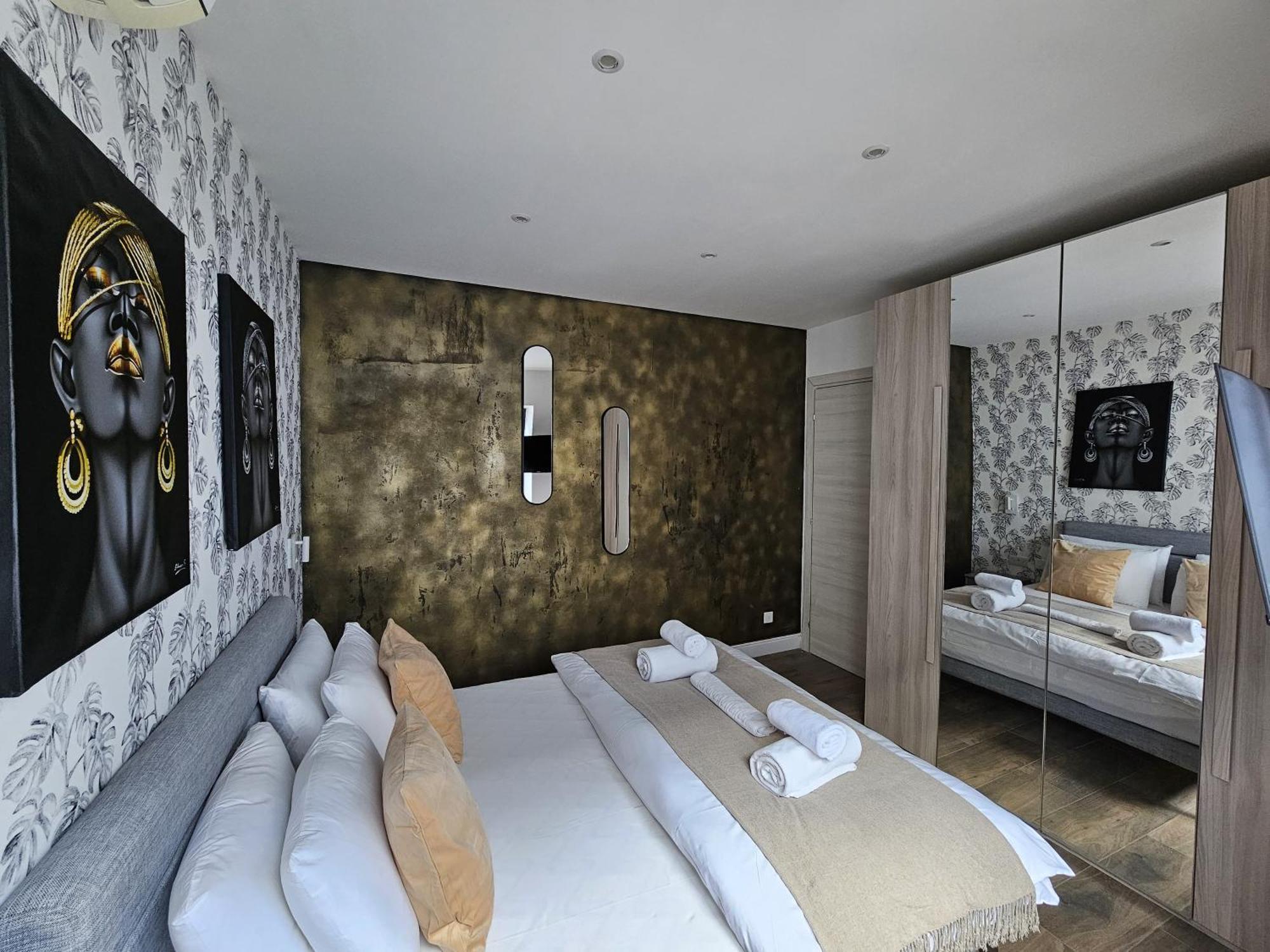 Korzo Suites Sliema III Экстерьер фото