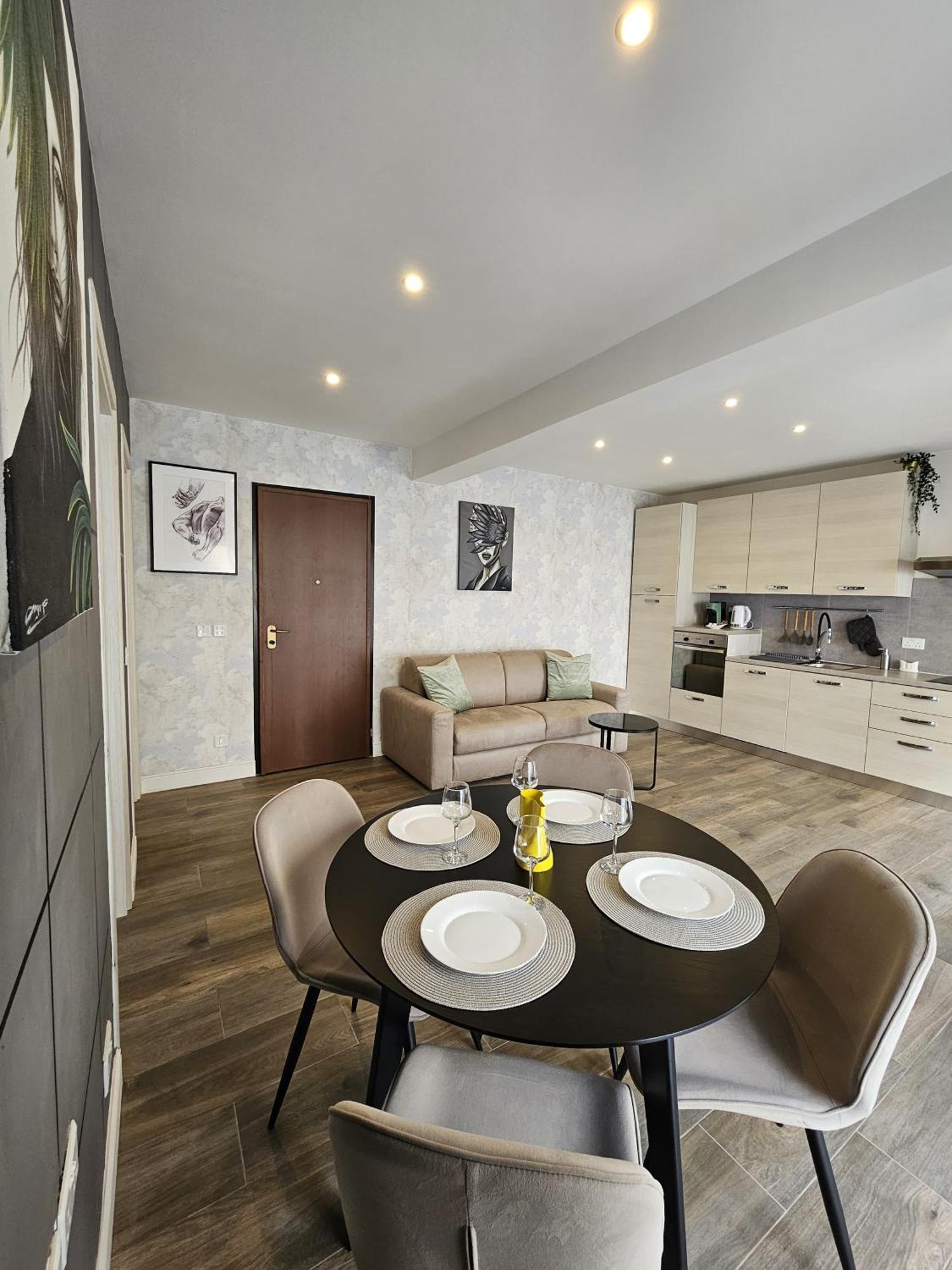 Korzo Suites Sliema III Экстерьер фото