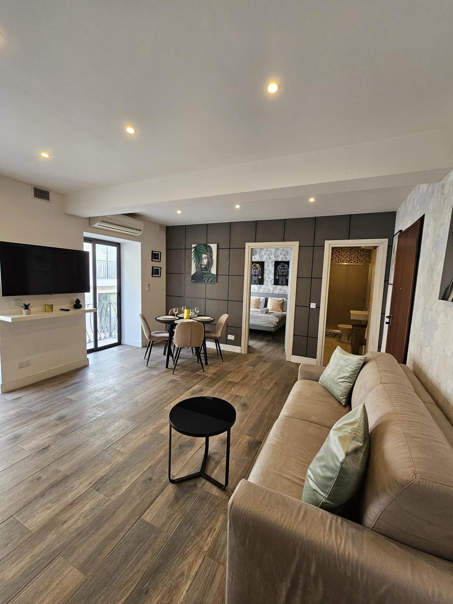 Korzo Suites Sliema III Экстерьер фото
